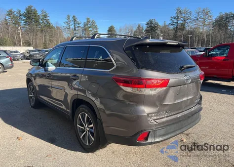 2017 Toyota Highlander Se z USA, uszkodzony, nr VIN 5TDJZRFH8HS396120